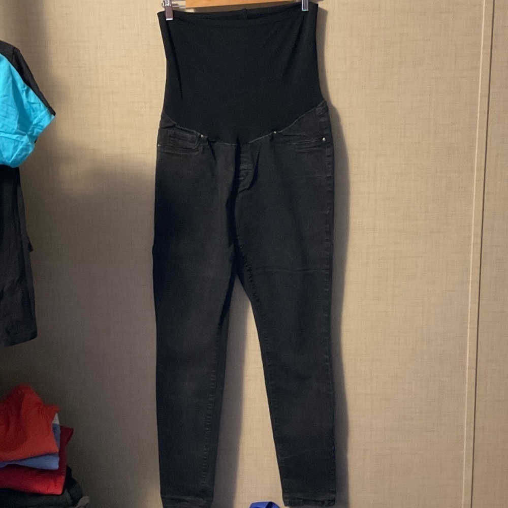 Elegant Black High Rise Women's Jeans